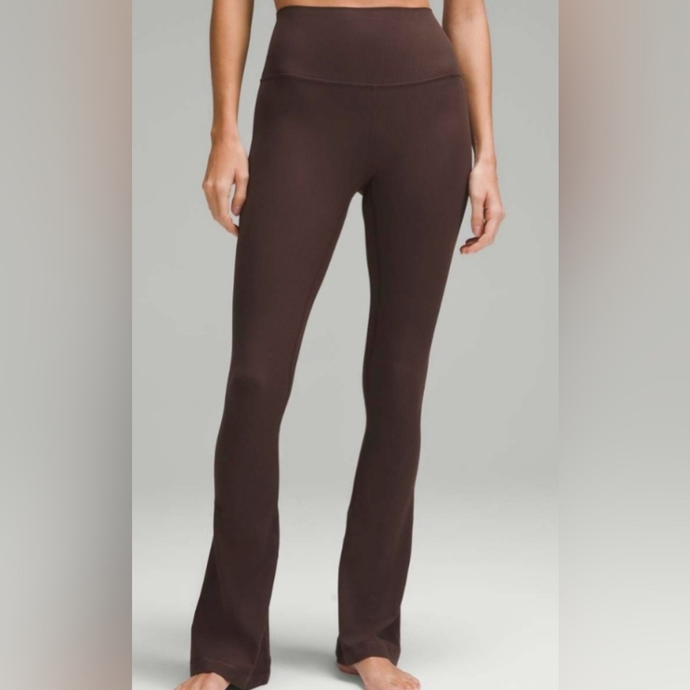 Lululemon Ribbed Mini Flare Extra Short Pant in Espresso